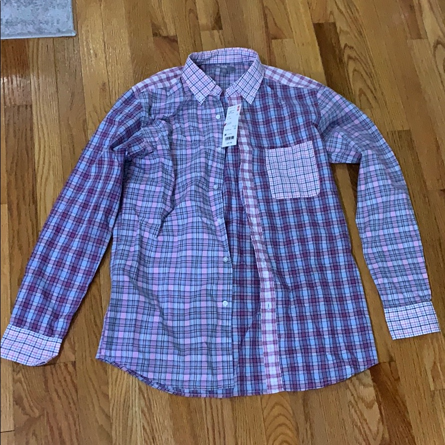 Uni Qlo Button Down